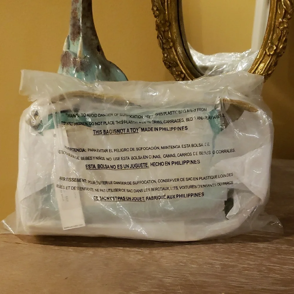 NWT! Rare! Marc Jacobs THE SNAPSHOT Surf Multi Crossbody Bag w/ Gold Accent
